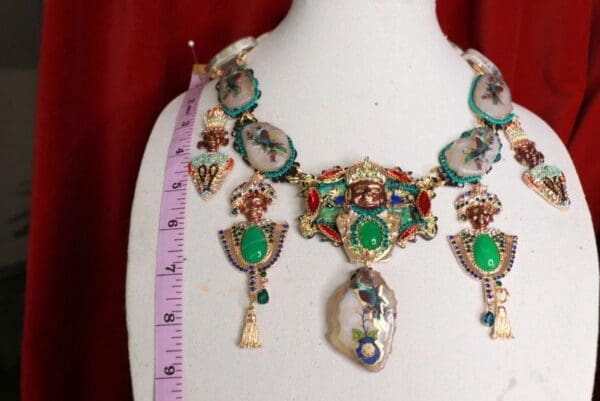 SOLD! 9633 Indian Revival With Hand Painted Parrots On Genuine Agate Large Necklace - Image 4