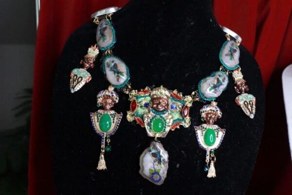 SOLD! 9633 Indian Revival With Hand Painted Parrots On Genuine Agate Large Necklace - Image 6