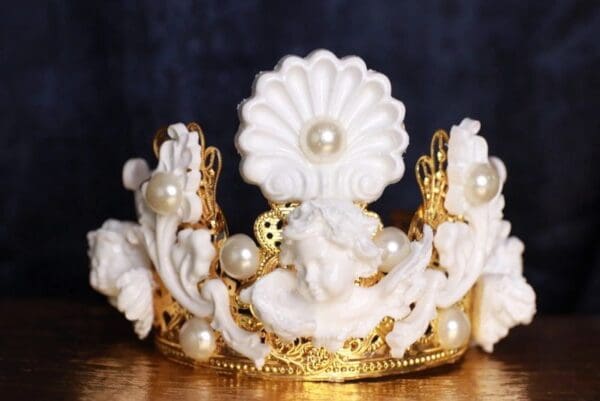 SOLD! 9708 White chubby Cherubs Tall Crown Headband
