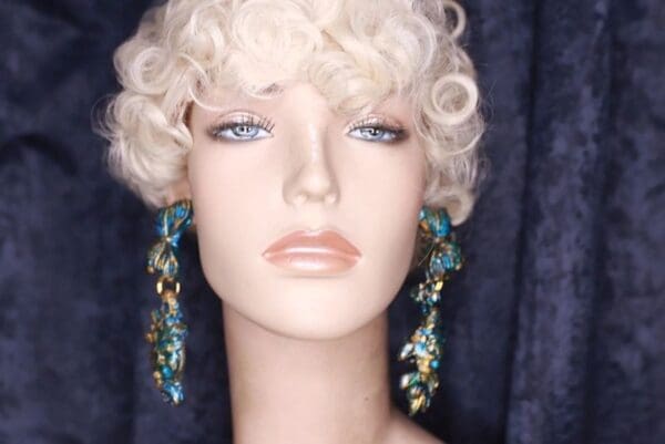 SOLD! 9760 Art Jewelry Venetian Masks Iridescent Butterflies 3D Effect Studs Earrings - Image 6