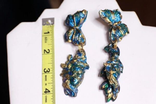 SOLD! 9760 Art Jewelry Venetian Masks Iridescent Butterflies 3D Effect Studs Earrings - Image 7