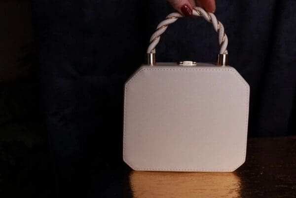 SOLD! 9768 Baroque Pearl Chubby Cherub Winged Embellished Handbag - Image 8
