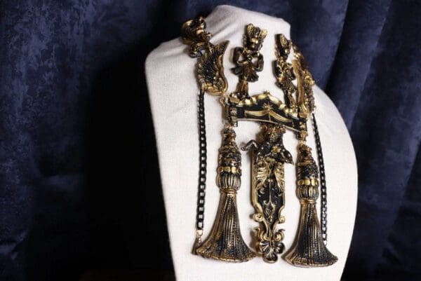 SOLD! 9799 Necklace+ Earrings Baroque Black Architect Massive - Image 5