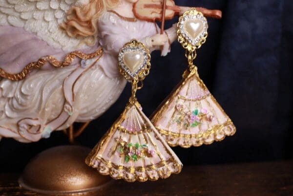 SOLD! 9807 Marie Antoinette Huge Fans Vintage Style Studs Earrings - Image 2