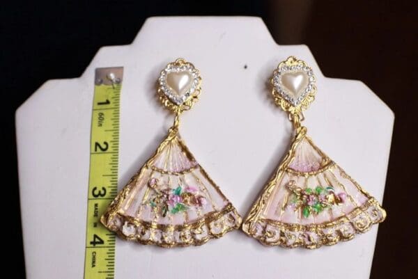 SOLD! 9807 Marie Antoinette Huge Fans Vintage Style Studs Earrings - Image 3