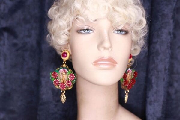 SOLD! 9814 Frida Kahlo Fuchsia Flowers Studs Earrings - Image 3