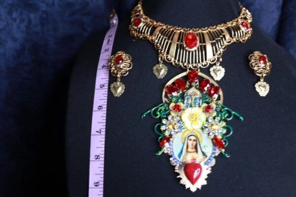 SOLD! 9820 Necklace+ Earrings Virgin Mary Madonna Yellow Red Massive Set - Image 7