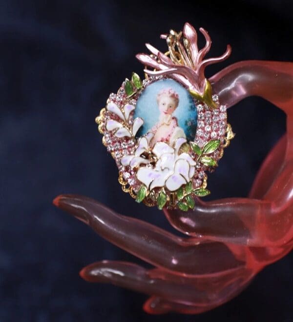 SOLD! 9826 Young Marie Antoinette Cocktail Adjustable Ring - Image 2
