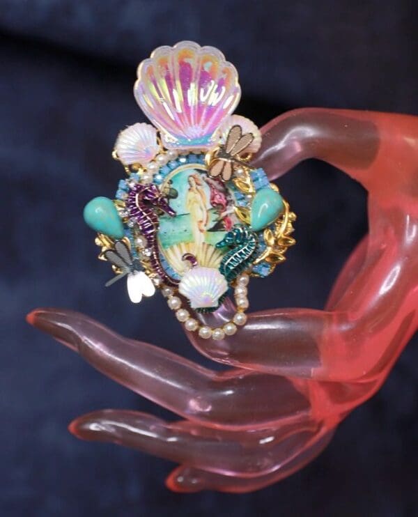 SOLD! 9830 Birth Of Venus Cocktail Adjustable Ring