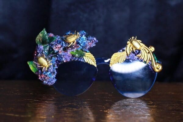 SOLD! 9831 Blue Lilac Bugs Embellished Sunglasses - Image 6