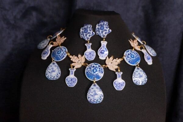 SOLD! 9837 Necklace + Earrings Sicilian Porcelain Print Acrylic Set
