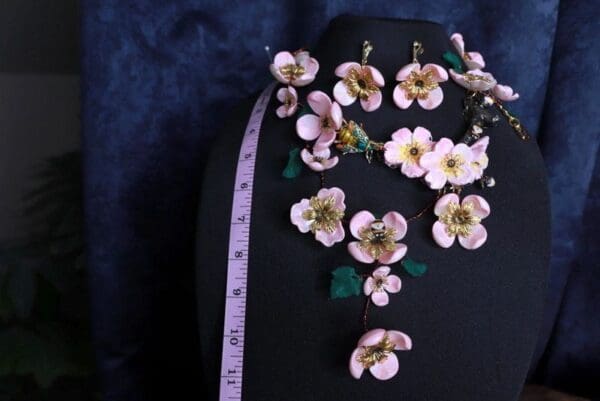 SOLD! 9852 Set Of Sakura blossom Hand Painted Massive Necklace+ Earrings - Image 4