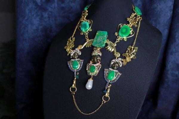 SOLD! 9875 Indian Revival With Hand Painted Parrots On Genuine Agate Large Necklace - Image 6