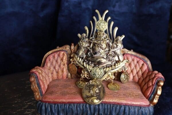 SOLD! 9887 Roman Statues Massive Huge Brooch - Image 4