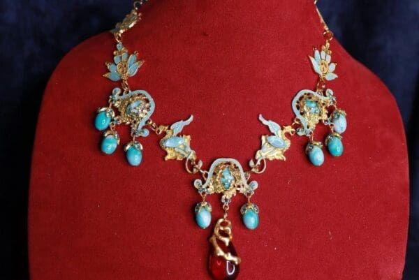 SOLD! 9886 Elegant Dragons Aqua Color Necklace - Image 3