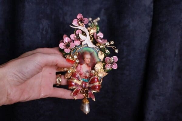 SOLD! 9888 Marie Antoinette Butterfly Pin Brooch - Image 2