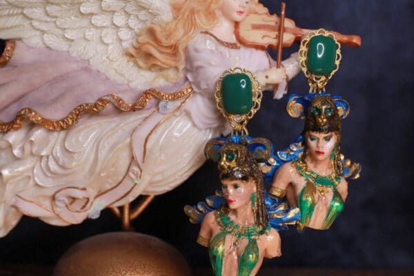 SOLD! 9890 Greek Goddess 3D Effect Studs Earrings - Image 6