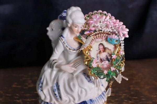 SOLD! 9919 Marie Antoinette Fan Pin Brooch - Image 2