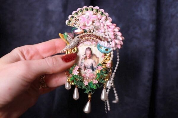 SOLD! 9919 Marie Antoinette Fan Pin Brooch