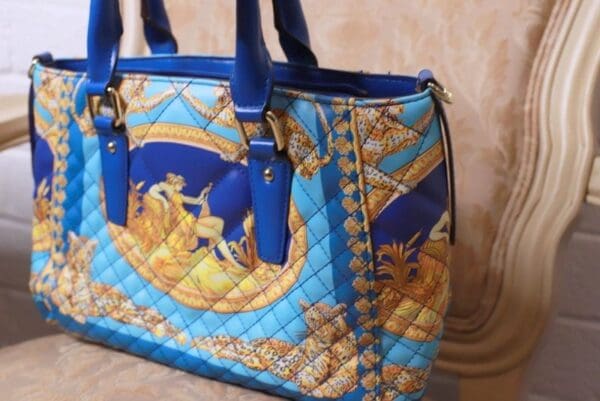 SOLD! 9924 Runway Designer Baroque Print Handbag - Image 4