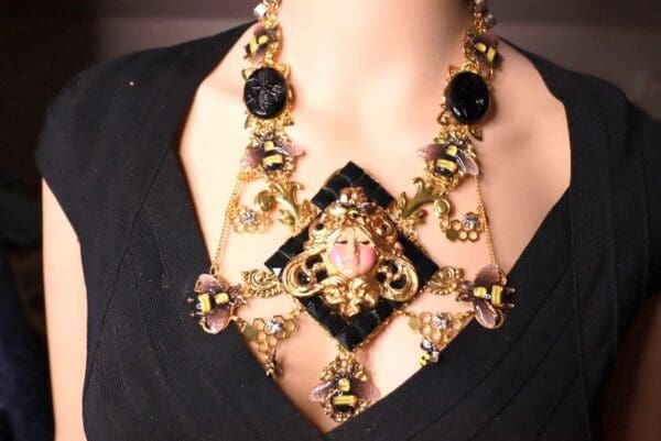 SOLD! 9943 Baroque Lady Bee Unusual Necklace - Image 8