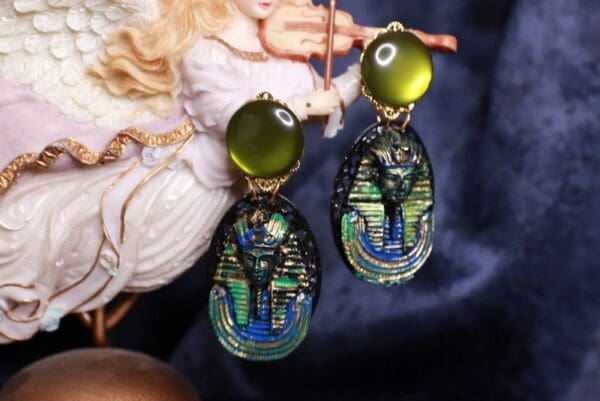 SOLD! 9950 Egyptian Style Tutankhamun Earrings Studs
