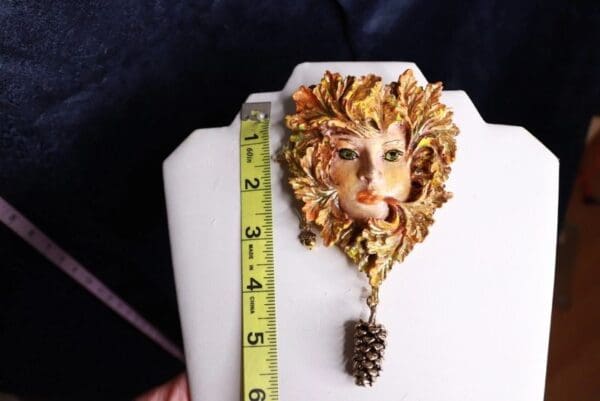 SOLD! 9971 Mystical Mythology Face Fall Leaves Brooch - Image 4
