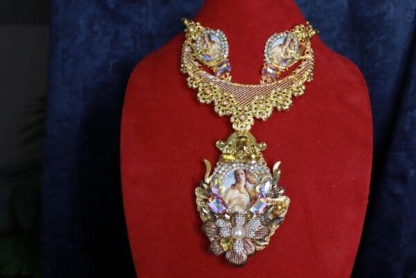 SOLD! 9978 Set Of Necklace+ Earrings Botticelli Birth Of Venus Necklace - Image 2