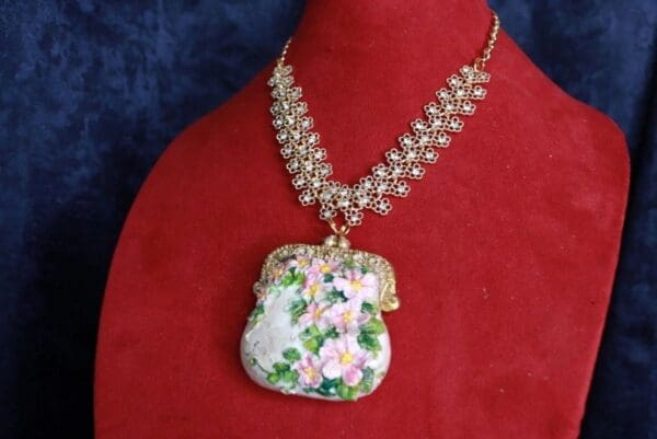 SOLD! 9981 Marie Antoinette Purse Hand Painted Necklace