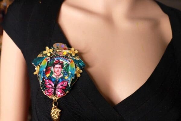 SOLD! 9986 Frida Kahlo Butterfly Huge Brooch - Image 4