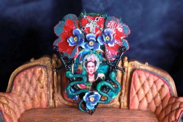 SOLD! 9995 Frida Kahlo Sacred Heart Swords Huge Brooch - Image 2
