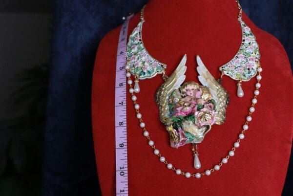 SOLD! 10038 Romantic Baroque Cherubs Angels Winged Massive Hand Painted Necklace - Image 4