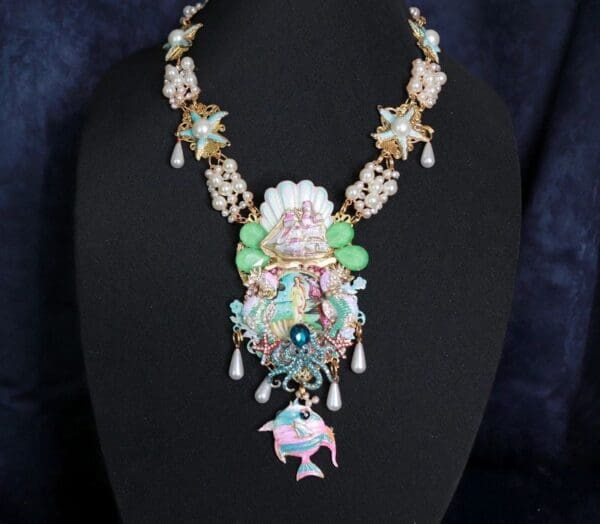 SOLD! 10048 Just The Necklace Birth Of Venus Large Necklace - Image 2