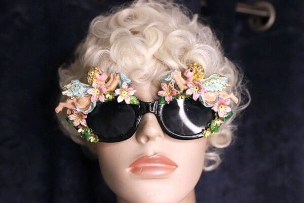 SOLD! 10053Baroque Faced Cherubs Angels Embellished Sunglasses - Image 7