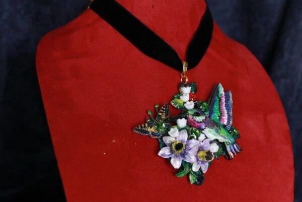SOLD! 10056 Art Jewelry Hummingbird Velvet Choker Pendant Necklace - Image 3