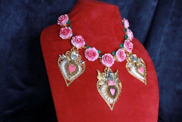 SOLD! 10071 Baroque Sacred Pink Hearts Roses Necklace - Image 3