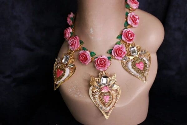 SOLD! 10071 Baroque Sacred Pink Hearts Roses Necklace - Image 7