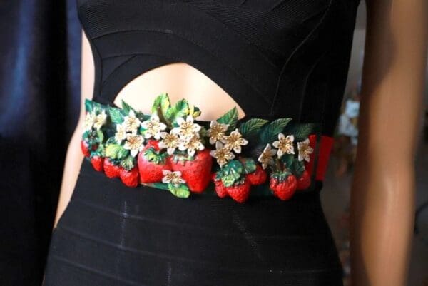 SOLD! 10074 ELASTIC Massive Vivid Strawberry Adjustable Waist Belt - Image 3