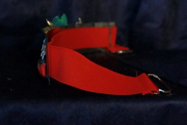 SOLD! 10074 ELASTIC Massive Vivid Strawberry Adjustable Waist Belt - Image 7