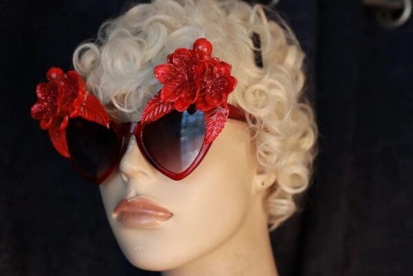 SOLD! 10077 Baroque Red Flower Embellished Sunglasses - Image 4