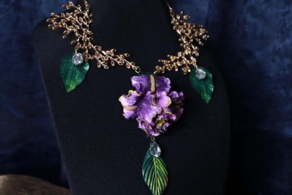 SOLD! 10078 Vivid Hand Painted Iris Flower Massive Necklace - Image 3