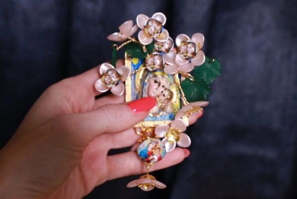 SOLD! 10085 Virgin Mary Madonna Icon Flower Blossom Brooch Pin - Image 5