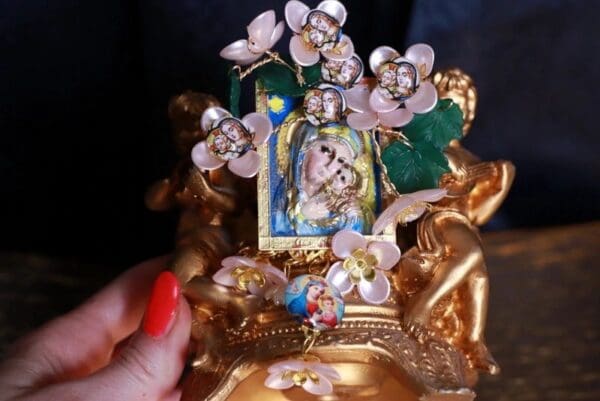 SOLD! 10085 Virgin Mary Madonna Icon Flower Blossom Brooch Pin - Image 6