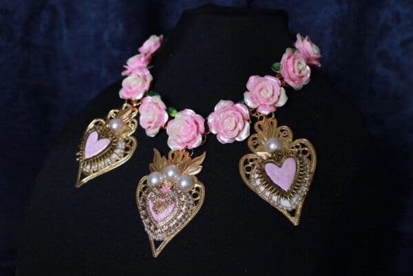 SOLD! 10086 Baroque Sacred Hearts Pink Roses Massive Necklace - Image 3