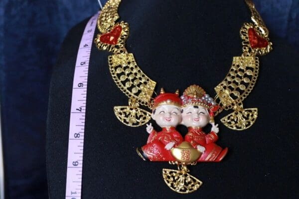 SOLD! 10087 Asian Revival Figures Adorable Massive Necklace - Image 3