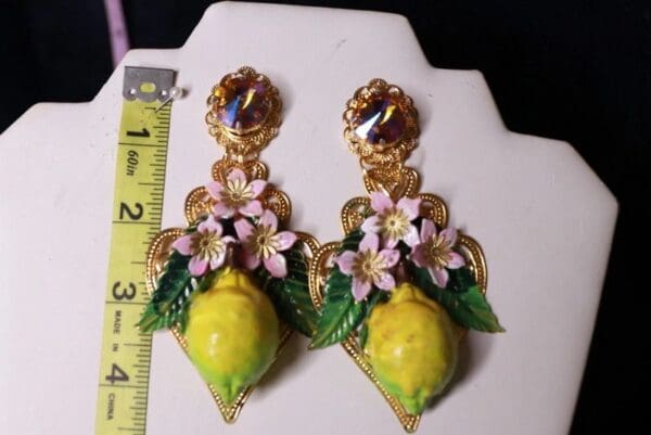 SOLD! 10091 Baroque Lemon Pink flower Earrings Studs - Image 5