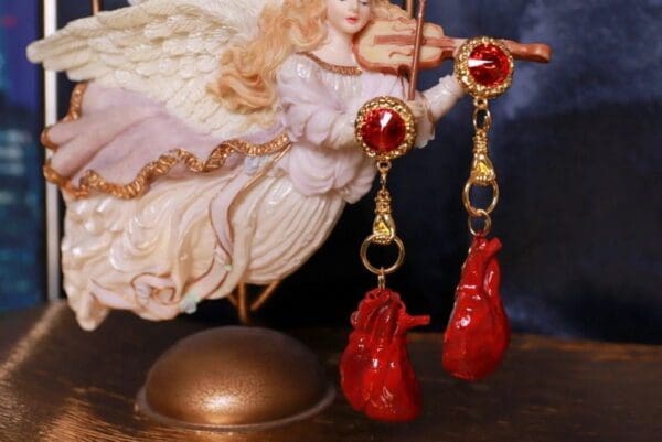 SOLD! 10095 Realistic Heart Hand Painted Earrings Studs
