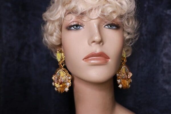 SOLD! 10101 Victorian Cameo Bee Long Earrings Studs - Image 3