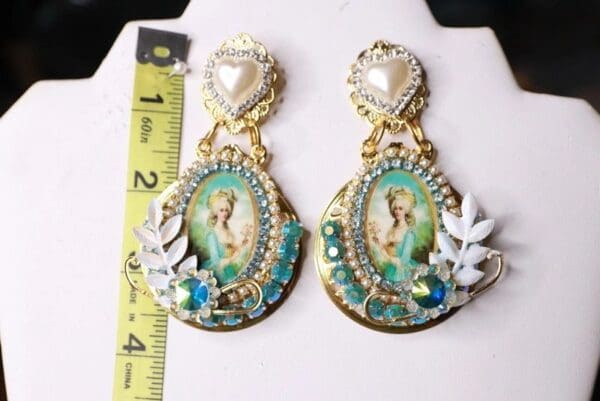 SOLD! 10102 Marie Antoinette Aqua Earrings Studs - Image 5