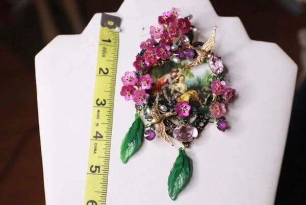 SOLD! 10104 Set Of Brooch Plus Earrings Cameo Victorian Purple Flowers Brooch - Image 6